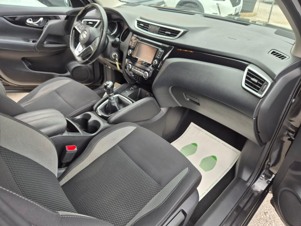Nissan Qashqai 1.5 dCi 115CV E6 NAVI CAMERA