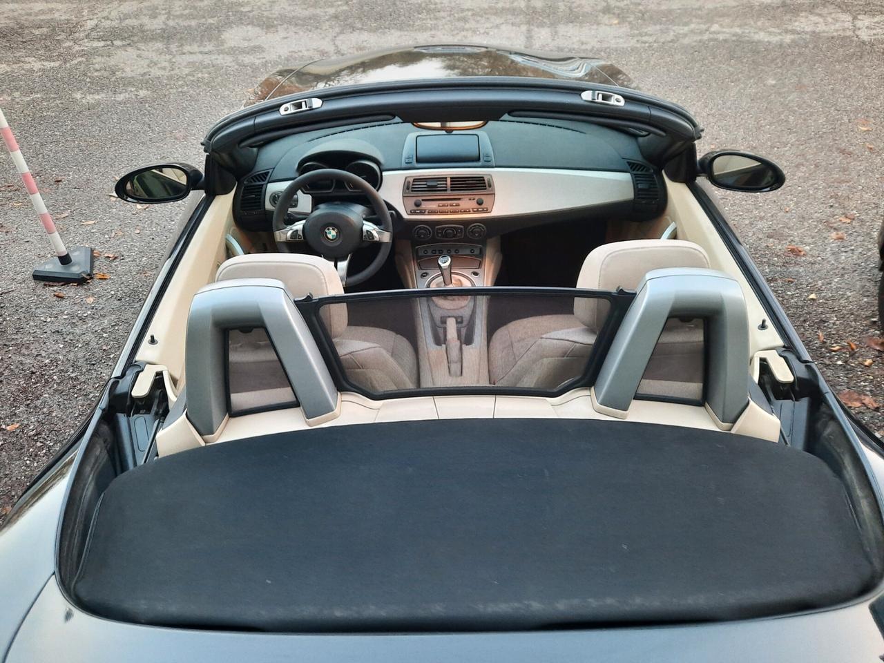 Bmw Z4 3.0i cat Roadster FULL FULL OPTIONAL !!! NAVIGATORE, PELLE, CERCHI 18 !!!