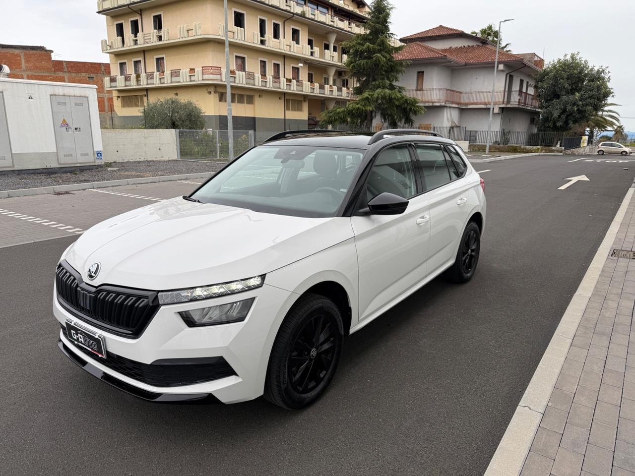 Skoda Kamiq 1.0 TSI Black Dots