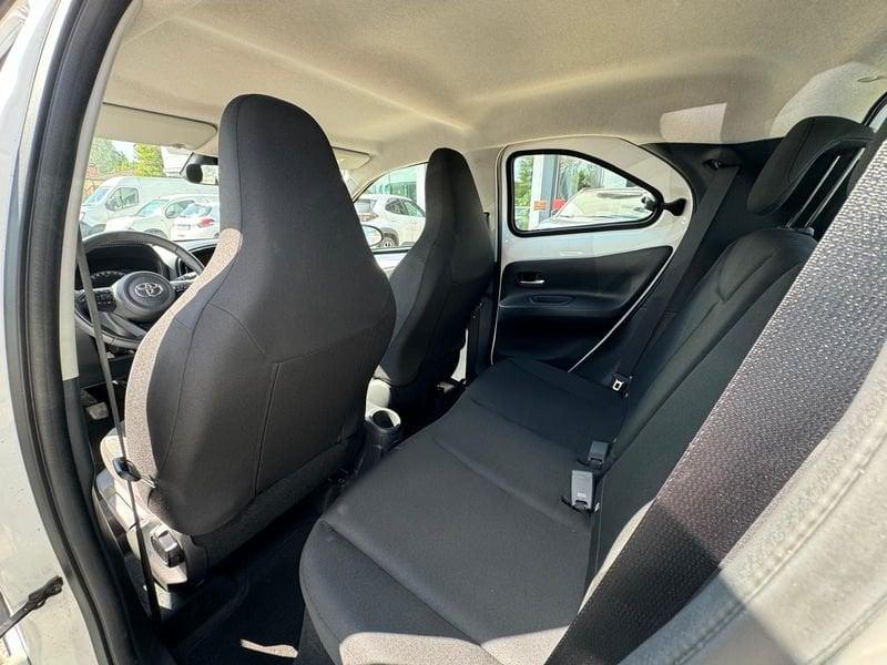 Toyota Aygo X 1.0B (72 CV) Active
