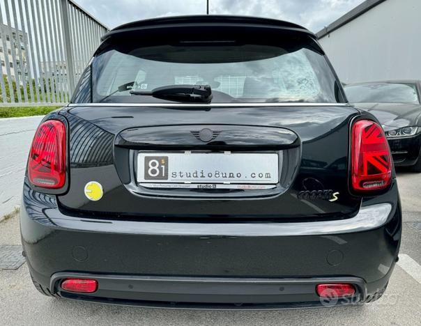 MINI Cooper SE Classic