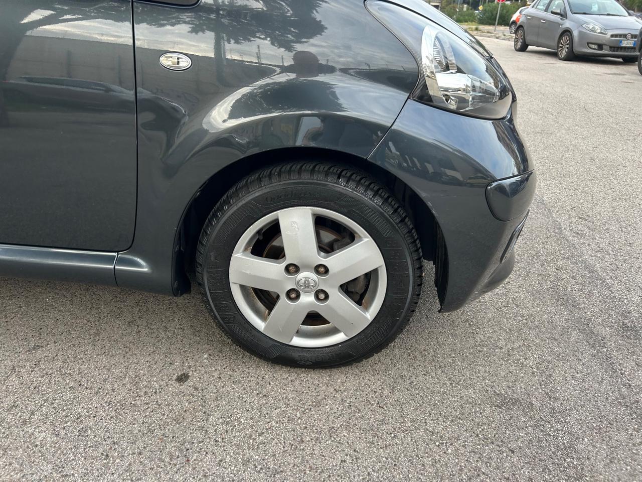 Toyota Aygo 1.0 benzina 68 cavalli 2005