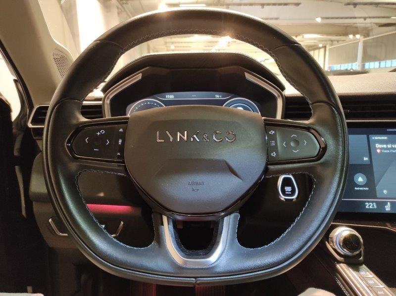 LYNK&CO 01 - 01 PHEV
