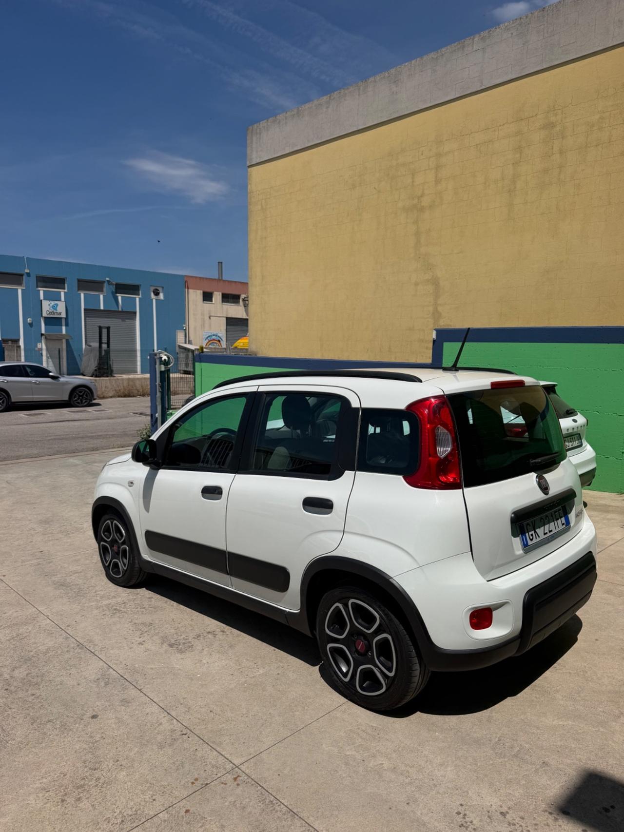 Fiat Panda 1.0 FireFly S&S Hybrid Pandina