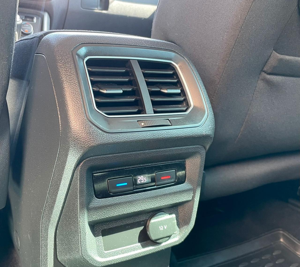 Volkswagen Tiguan 2.0 TDI SCR Business BlueMotion