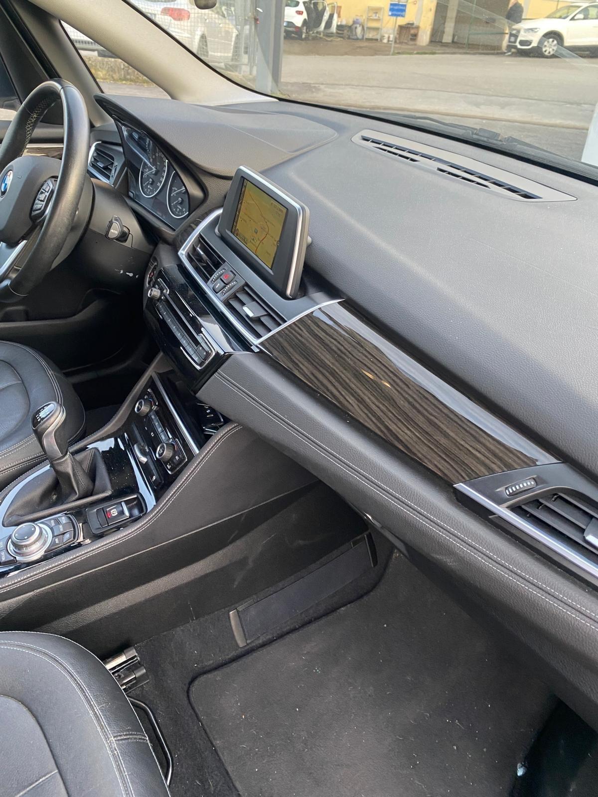 Bmw 216 216d Active Tourer Sport