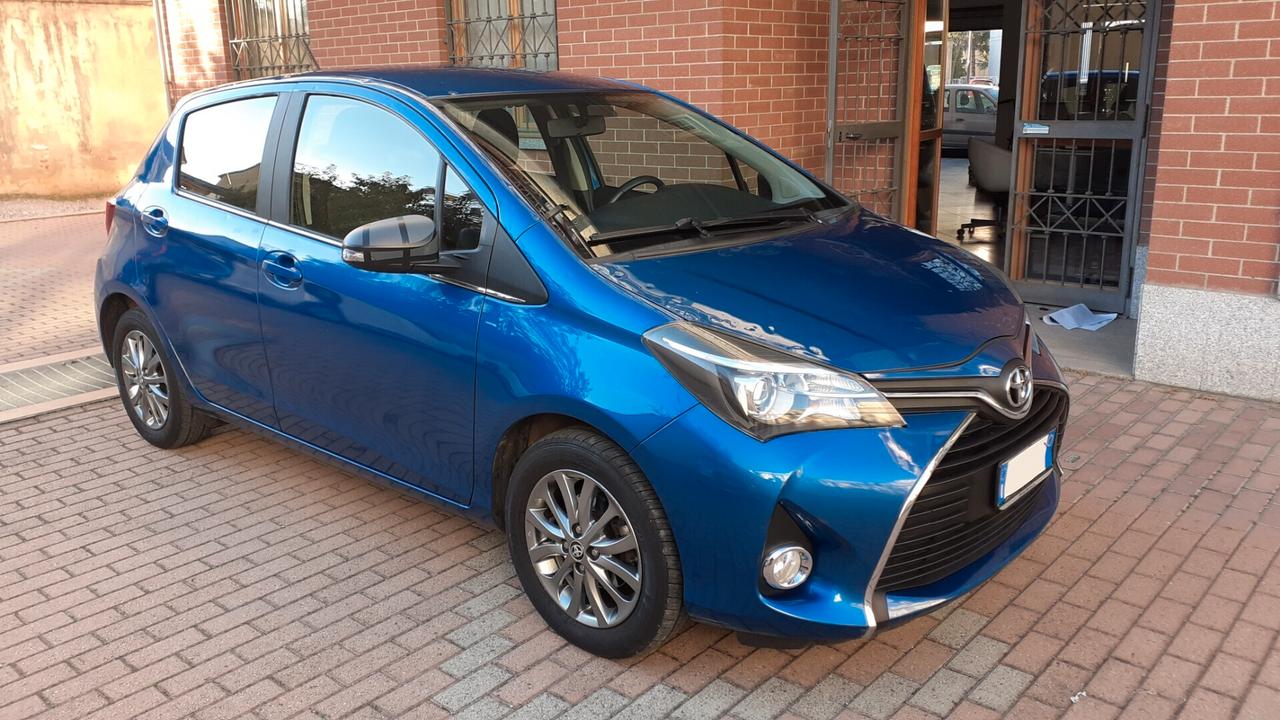 Toyota Yaris 1.0 benzina 5 porte ideale neopatentati