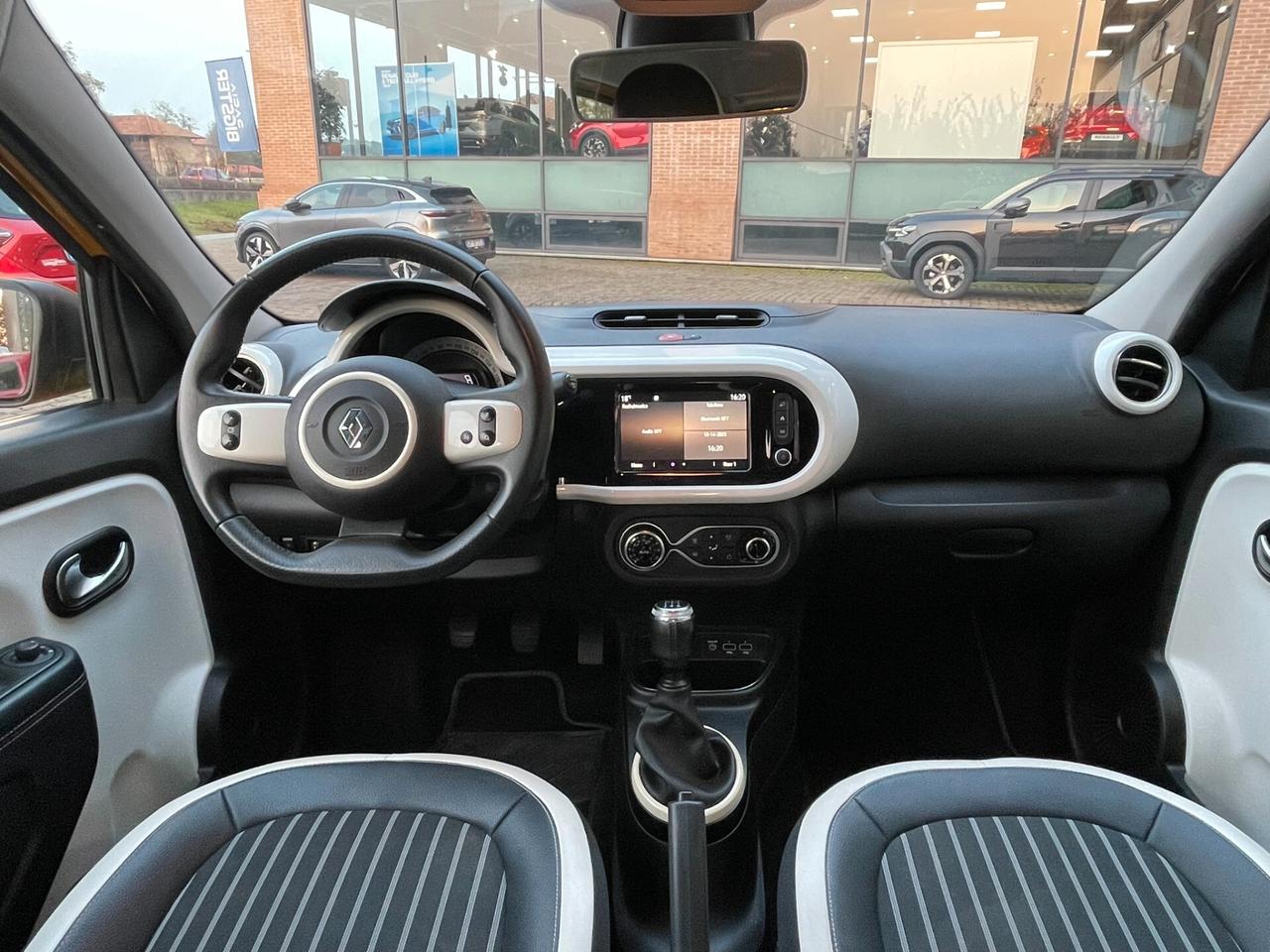Renault Twingo SCe 65 CV Intens