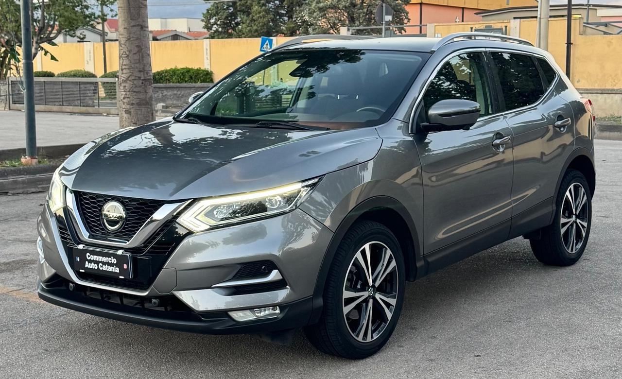 Nissan Qashqai 1.5 dCi CAMBIO AUTOMATICO/POCHI CHILOMETRI