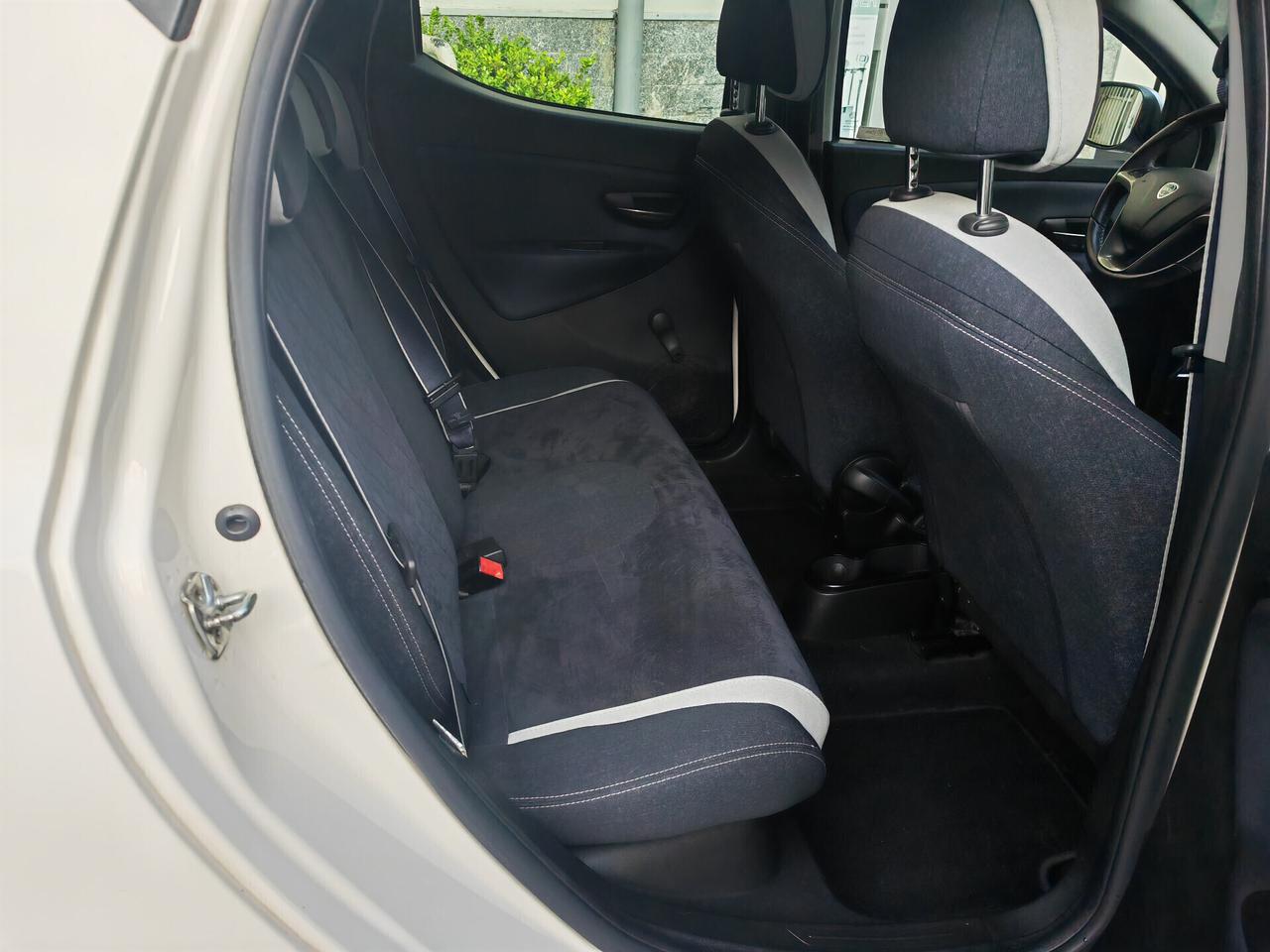LANCIA YPSILON 1.2 BENZINA GPL ECOCHIC CV69 KW51 GOLD