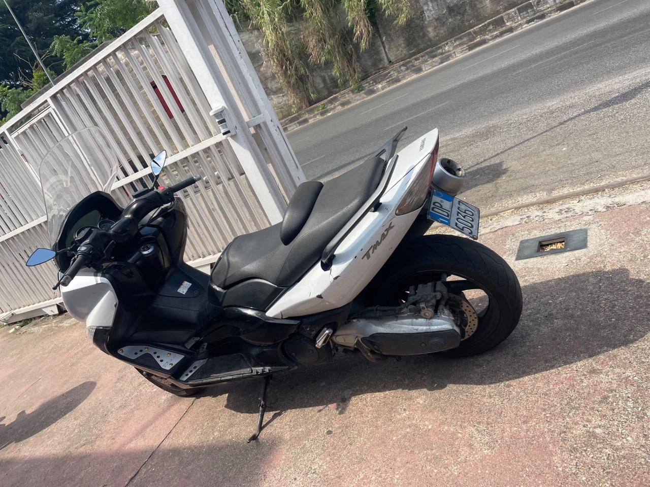 Yamaha T Max max