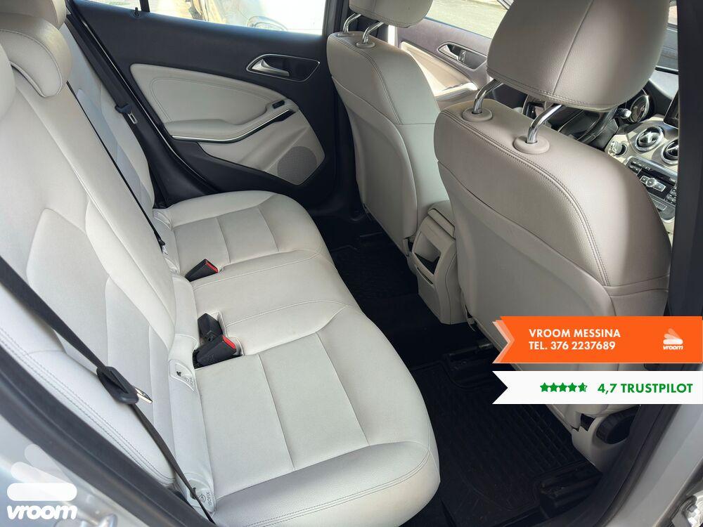 MERCEDES GLA (X156) GLA 200 CDI Automatic Sport