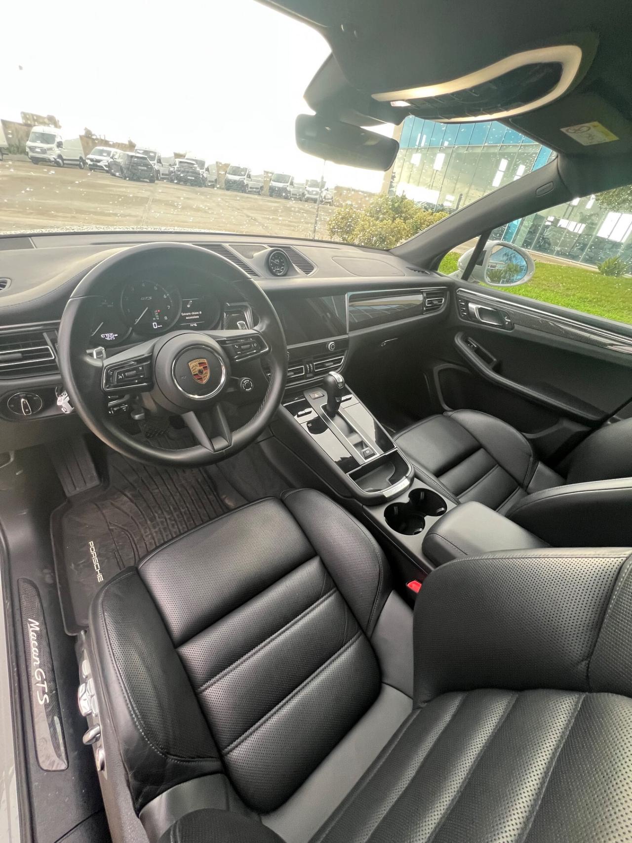 Porsche Macan 2.9GTS440cv pdk possibilità noleggio no scoring