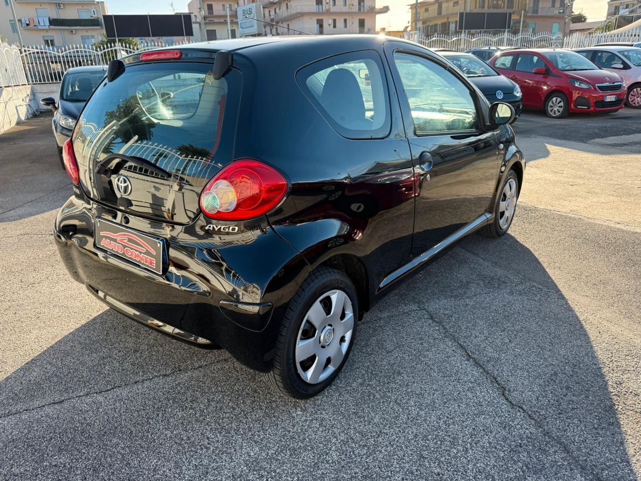 Toyota Aygo 1.0 VVT-i 69 CV 5 porte x-business