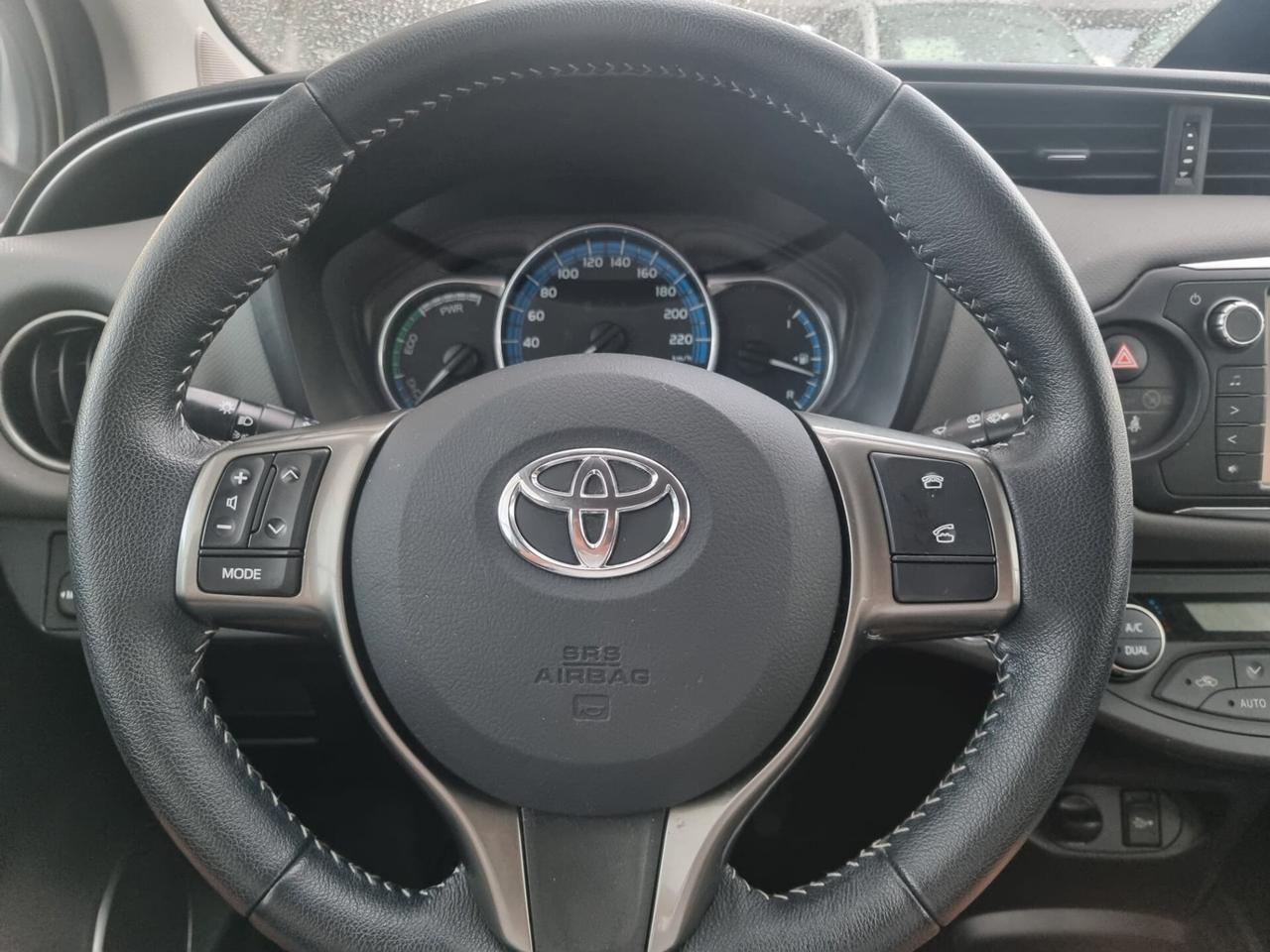 Toyota Yaris 1.5 HYBRID 5P ACTIVE