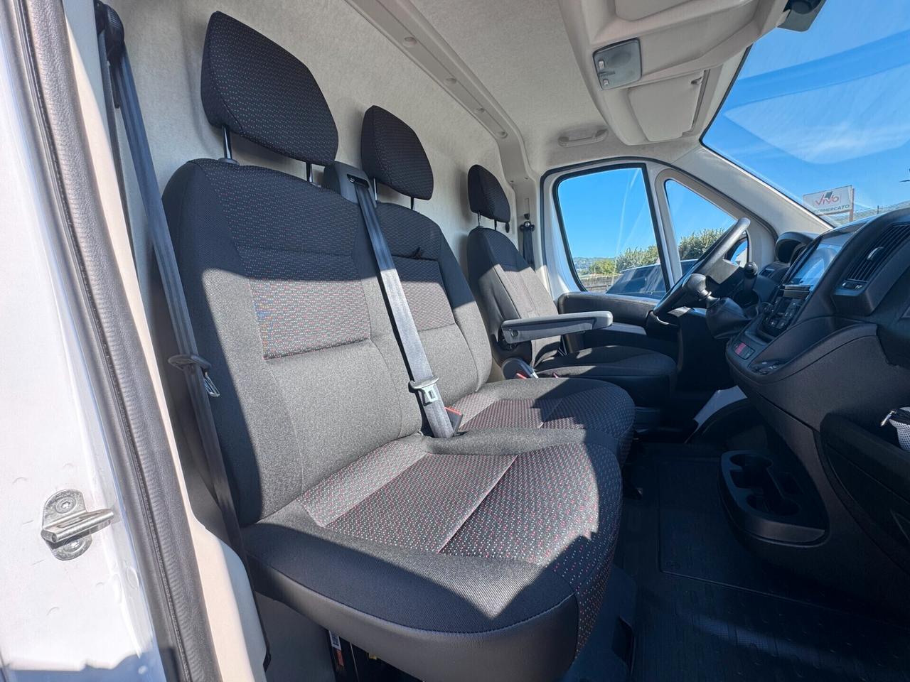 Peugeot Boxer 330 2.2 BlueHDi 140 S&S PC-TN Furgone L3 H2 PARI AL NUOVO