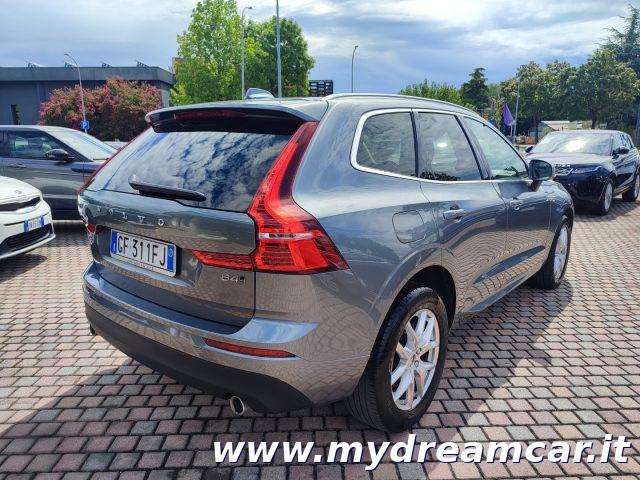 VOLVO XC60 B4 (d) AWD Geartronic Momentum Pro