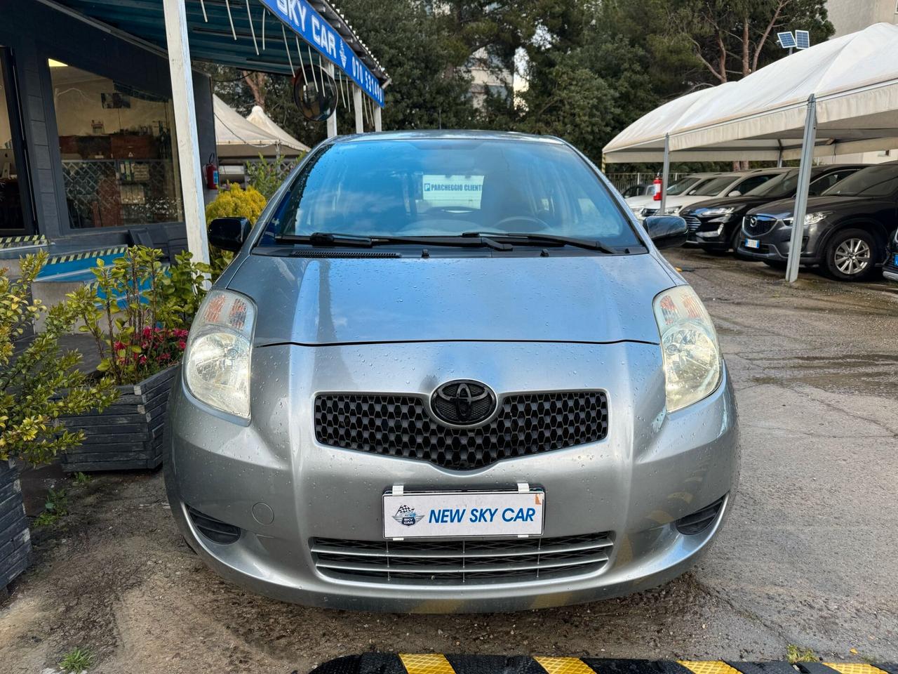 Toyota Yaris 1.0 5 porte