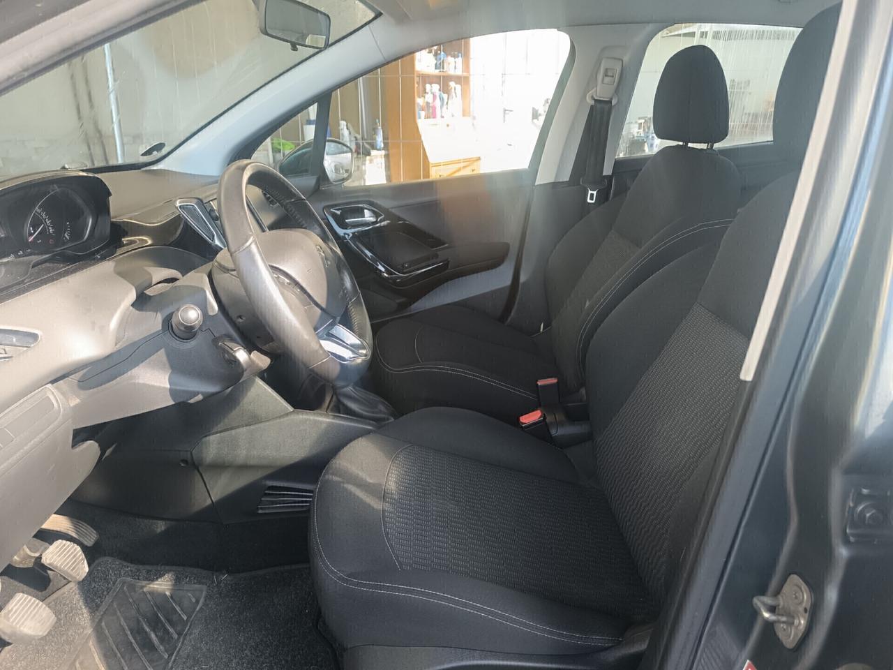Peugeot 208 1.2 PureTech 82 Allure