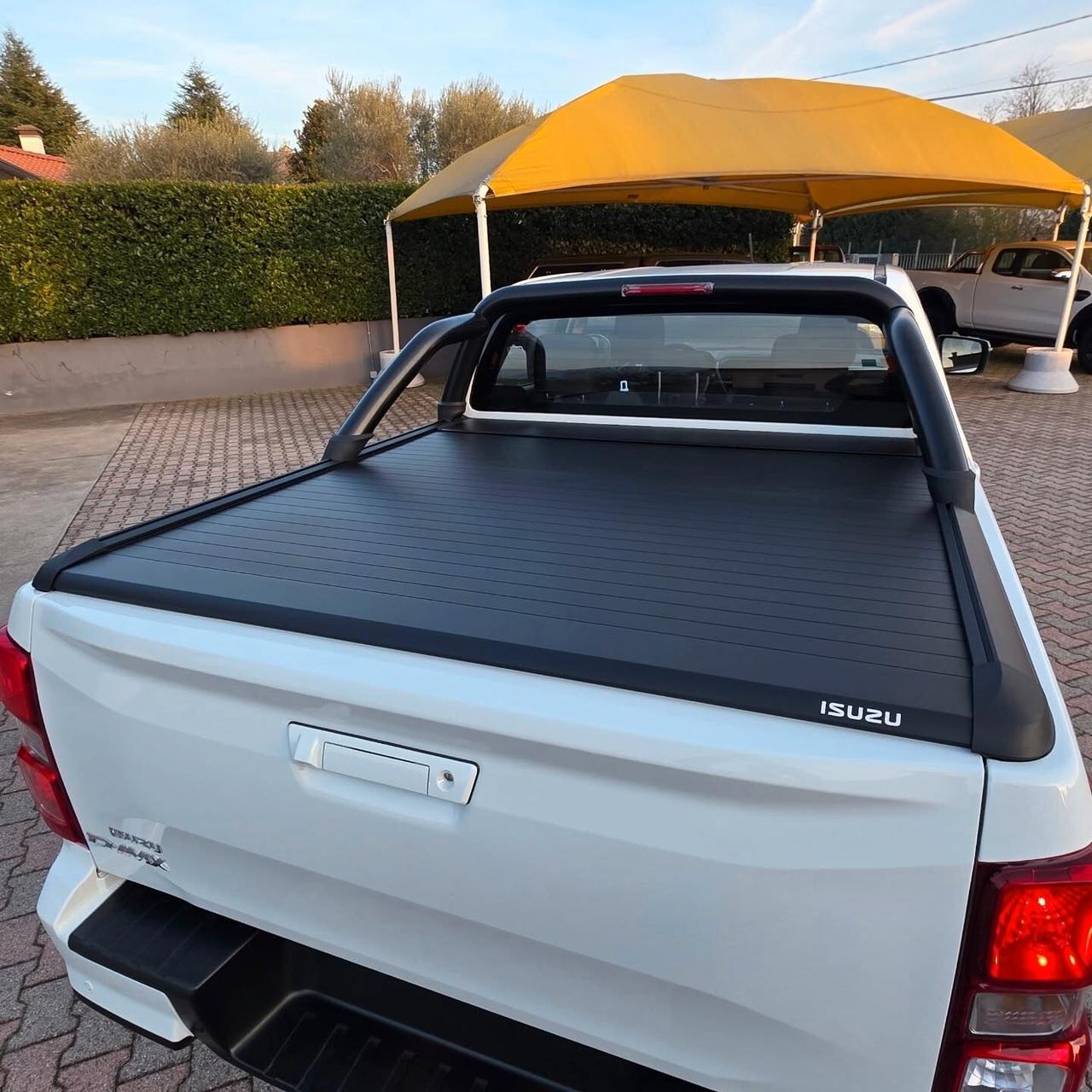 Isuzu D-Max N60 1.9 Crew BB plus ACCESSORIATO NUOVO