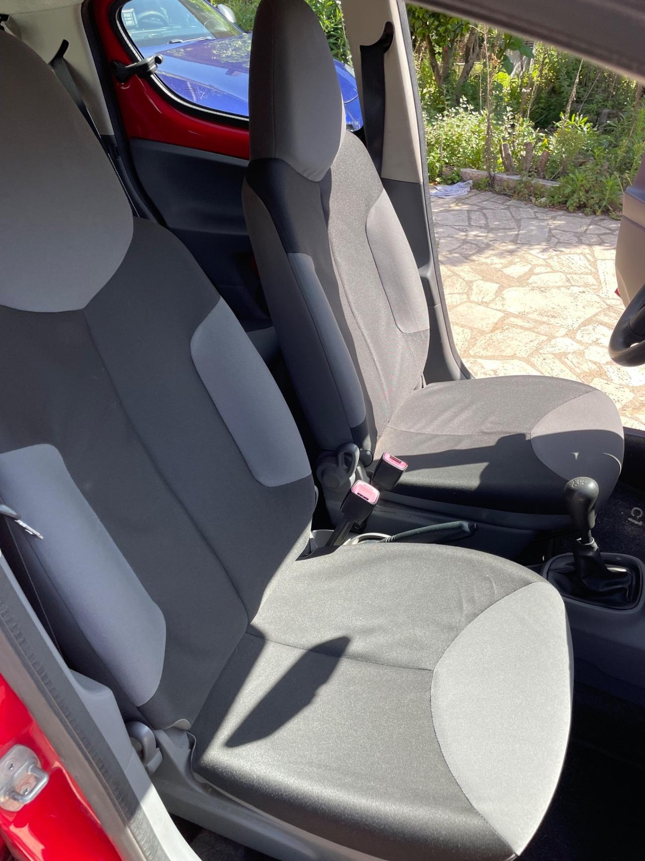 Citroen C1 1.0 5 porte airdream Pulp neopat