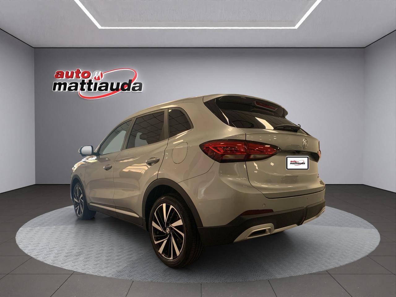 Mg ZS 1.5 hybrid+ Luxury auto