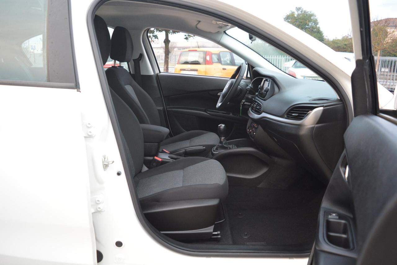 Fiat Tipo 1.3 Mjt S&S 5 porte 95 cv Easy