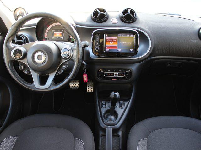 SMART ForFour EQ Pulse