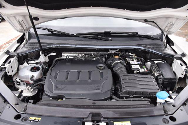 VOLKSWAGEN Tiguan 2.0 TDI 150 CV SCR DSG R-Line *Led, Luci ambiente*