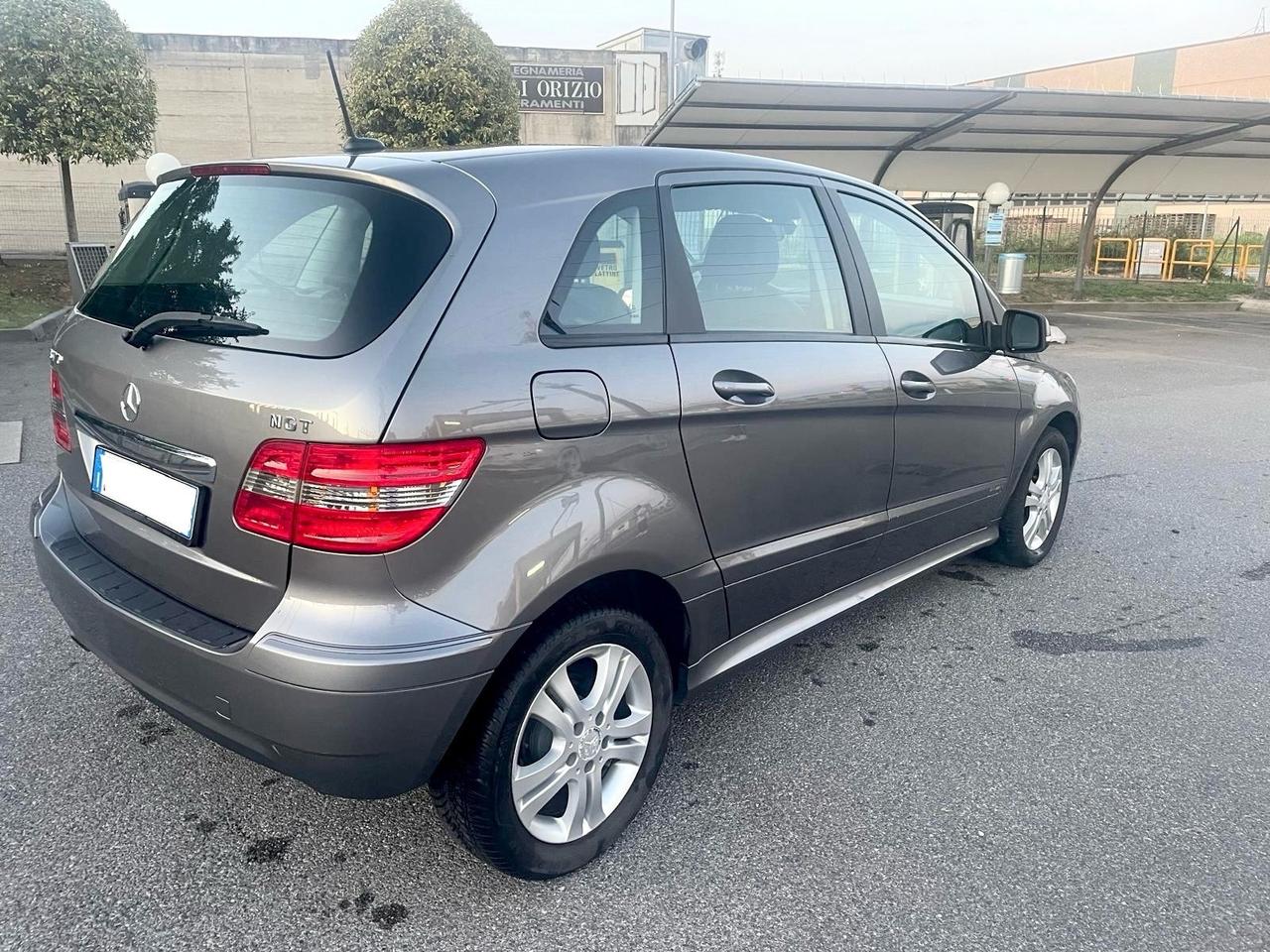 Mercedes-benz B 170 180 NGT 2.0 BlueEFFICIENCY Premium Metano 201”