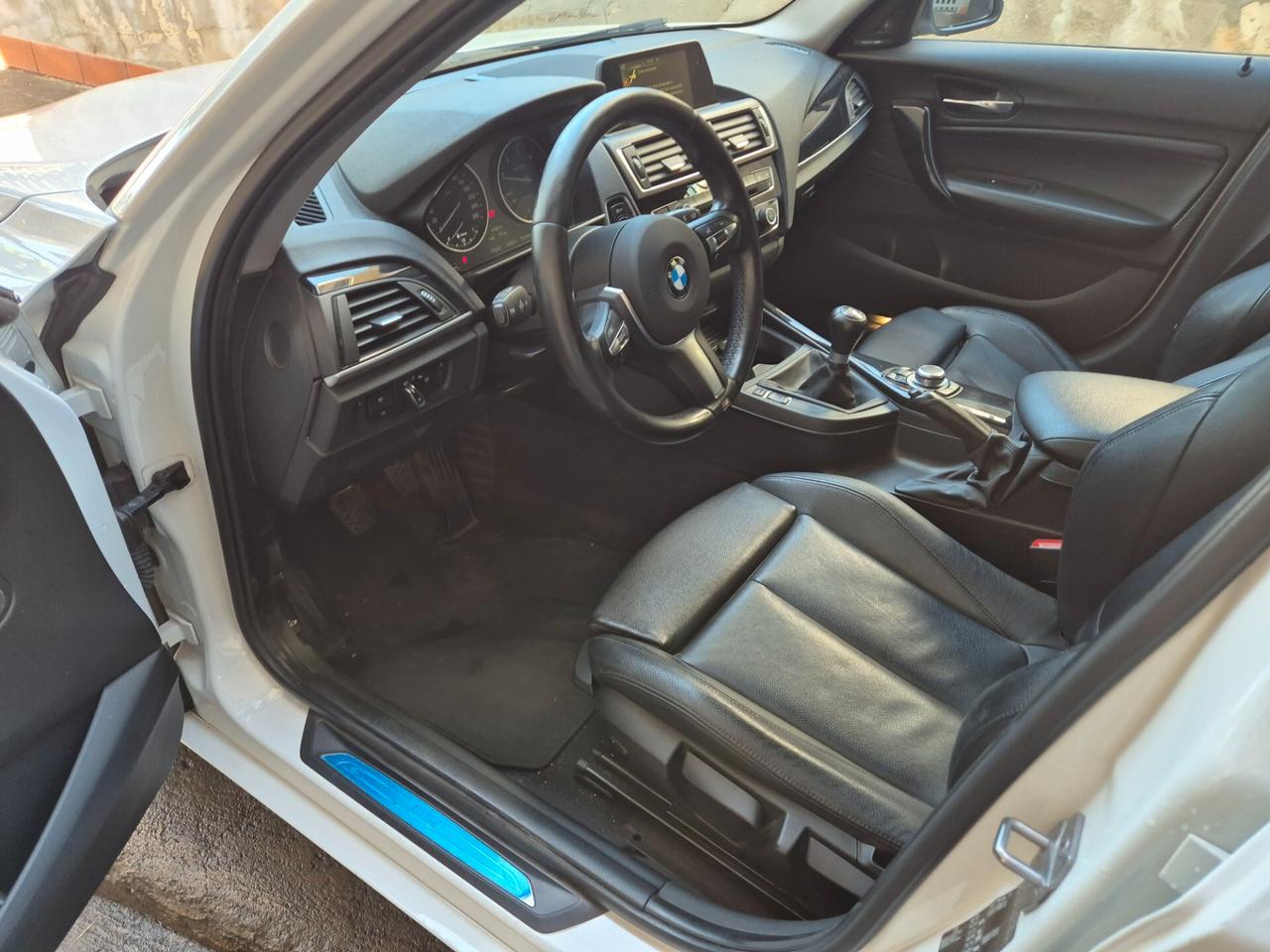 Bmw 120 120d 5p. Urban