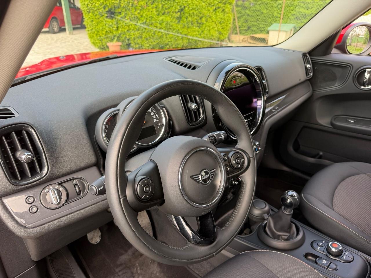 Mini Cooper Countryman 1.5 neopatentati