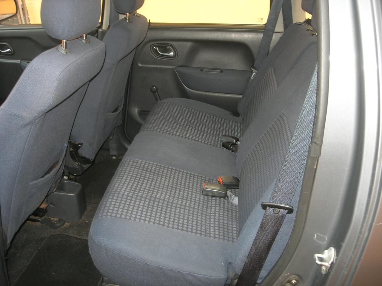Opel Agila 1.2 16V Enjoy