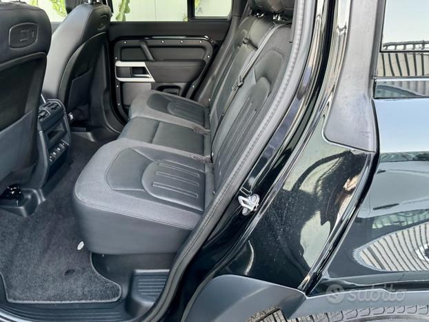 LAND ROVER Defender 110 3.0D I6 250 CV AWD Auto