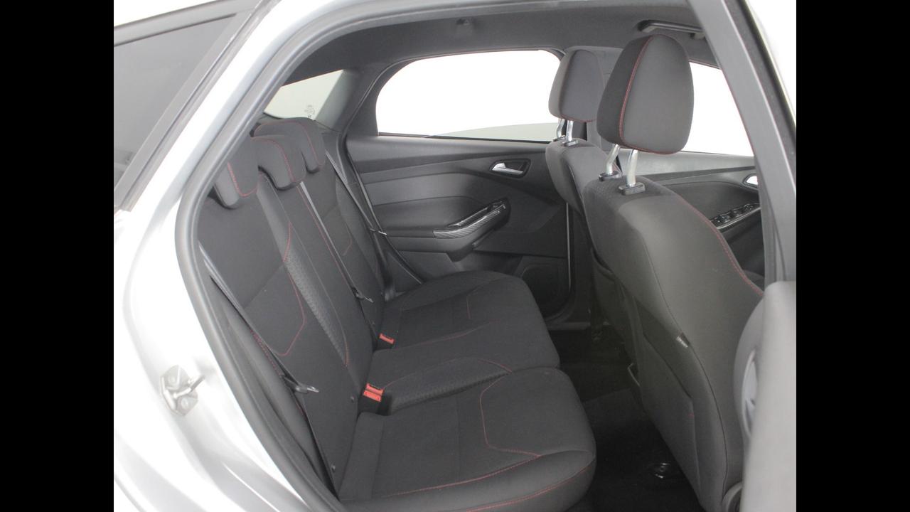 FORD Focus IV 2015 - Focus 5p 1.5 tdci ST-Line s&s 120cv powershift