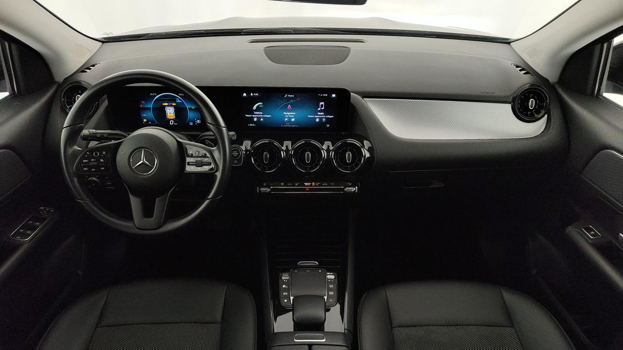 Mercedes-Benz GLA 180 d Business Extra auto