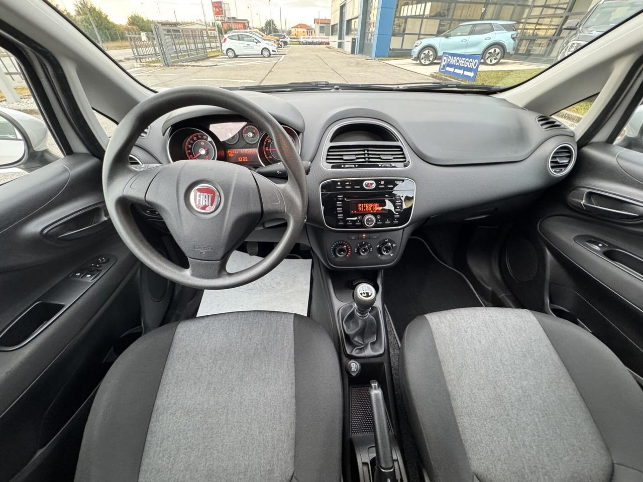 Fiat Punto 1.2 Benz. 69CV 5 porte - NEOPATENTATI