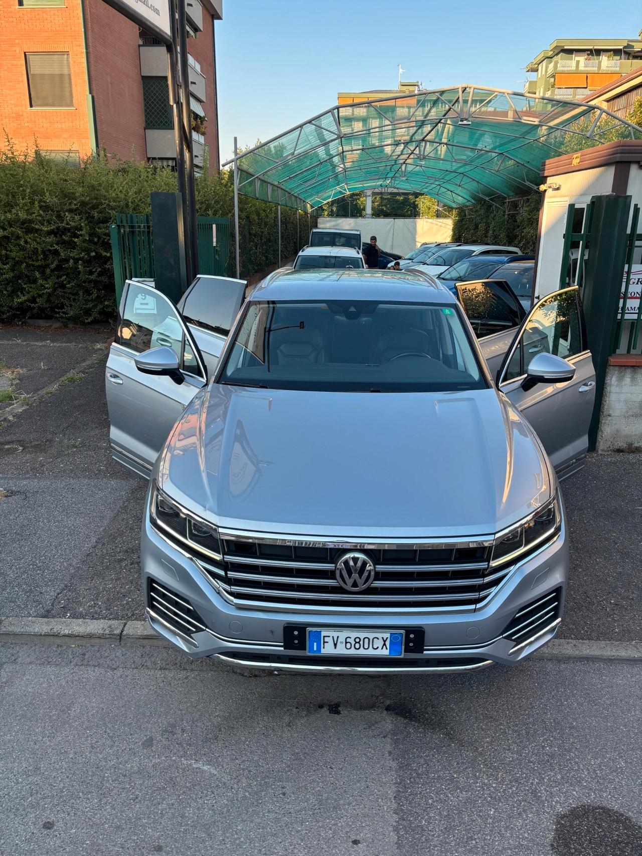 Volkswagen Touareg 3.0 V6 TDI SCR Advanced