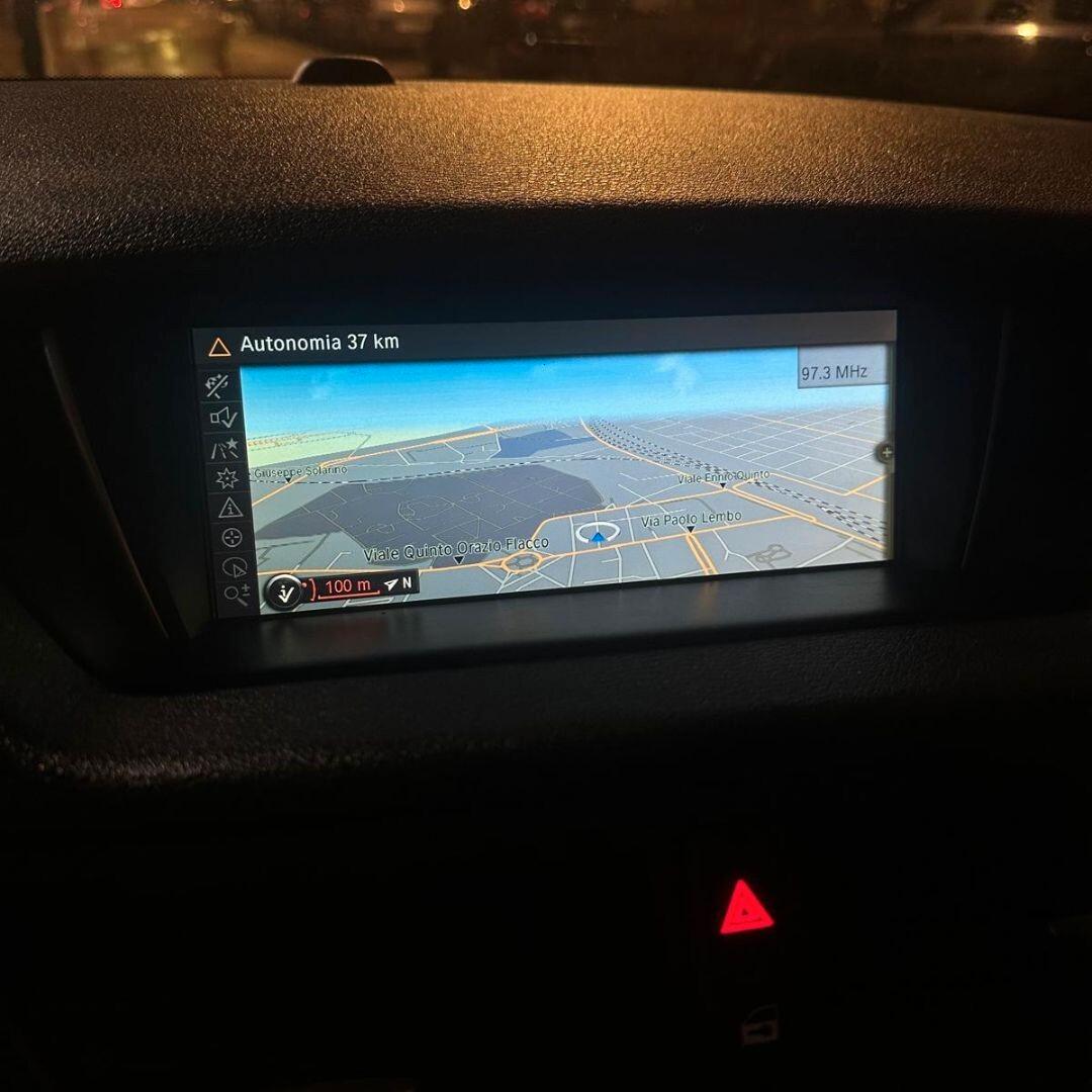 BMW X1 sDrive18d X Line