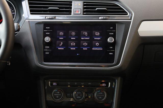 VOLKSWAGEN Tiguan 2.0 TDI Sport R-LINE 19" Full LED ACC Radar
