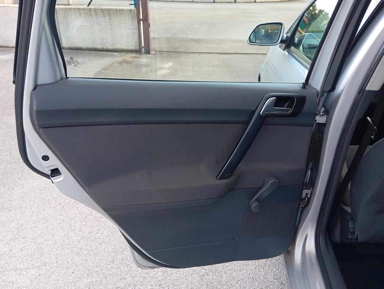 Volkswagen Polo 1.4/80CV 16V 5p. Comfort. BiFuel G