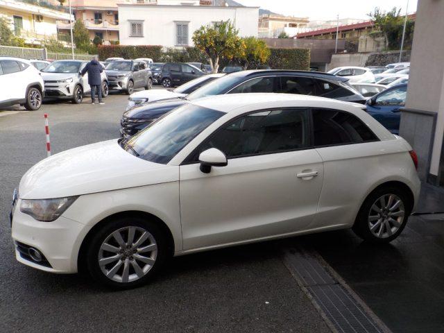 AUDI A1 1.6 TDI 105 CV Ambition