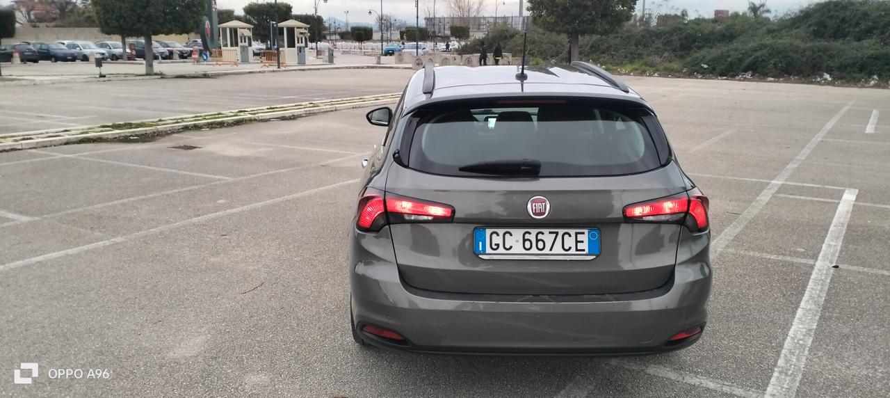 Fiat Tipo 1.6 Mjt S&S DCT SW Lounge