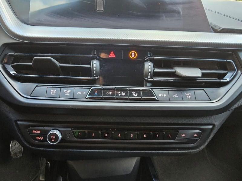 BMW Serie 1 118d 5p. Msport