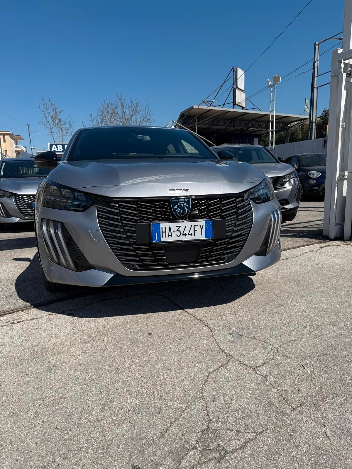 Peugeot 208 Hybrid 145 e-DCS6 GT Exclusive