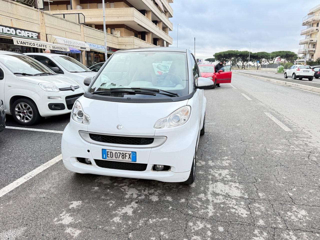 Smart ForTwo 800 40 kW cabrio passion cdi