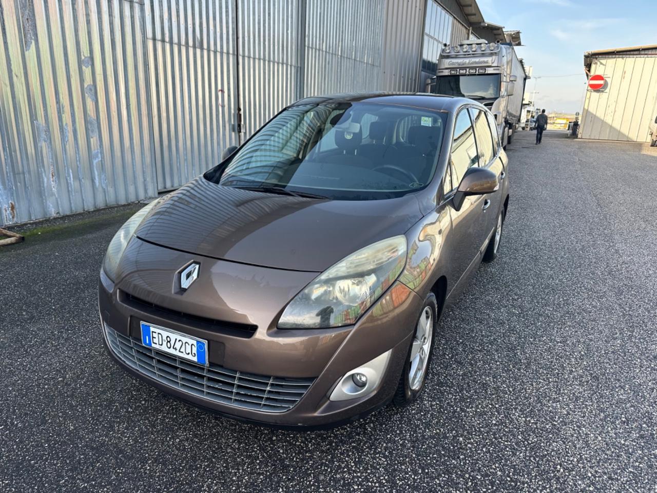 Renault Scenic Scénic 1.9 dCi 130CV Dynamique 7 posti