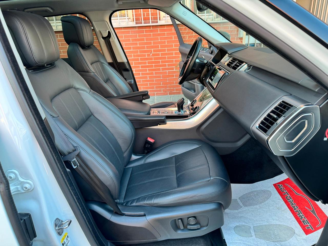 Land Rover Range Rover Sport Range Rover Sport 3.0 SDV6 249cv HSE Dynamic