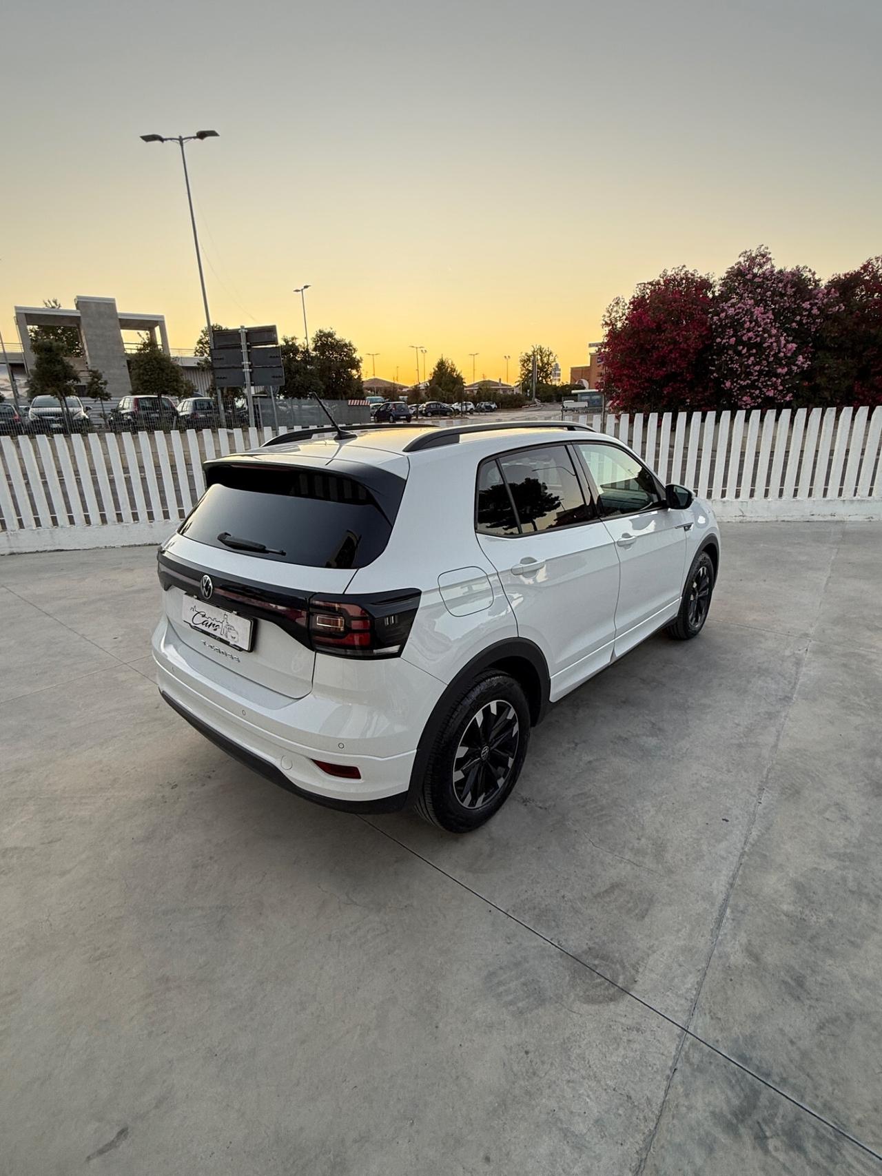 Volkswagen T-Cross 1.0 TSI RLINE