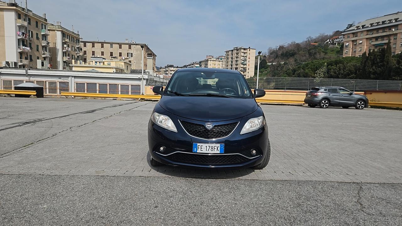 Lancia Ypsilon 1.2 GPL Ecochic Gold – Unico proprietario – GPL fino 2036 Lancia Ypsilon 1.2 GPL Ecochic Gold – luglio 2016